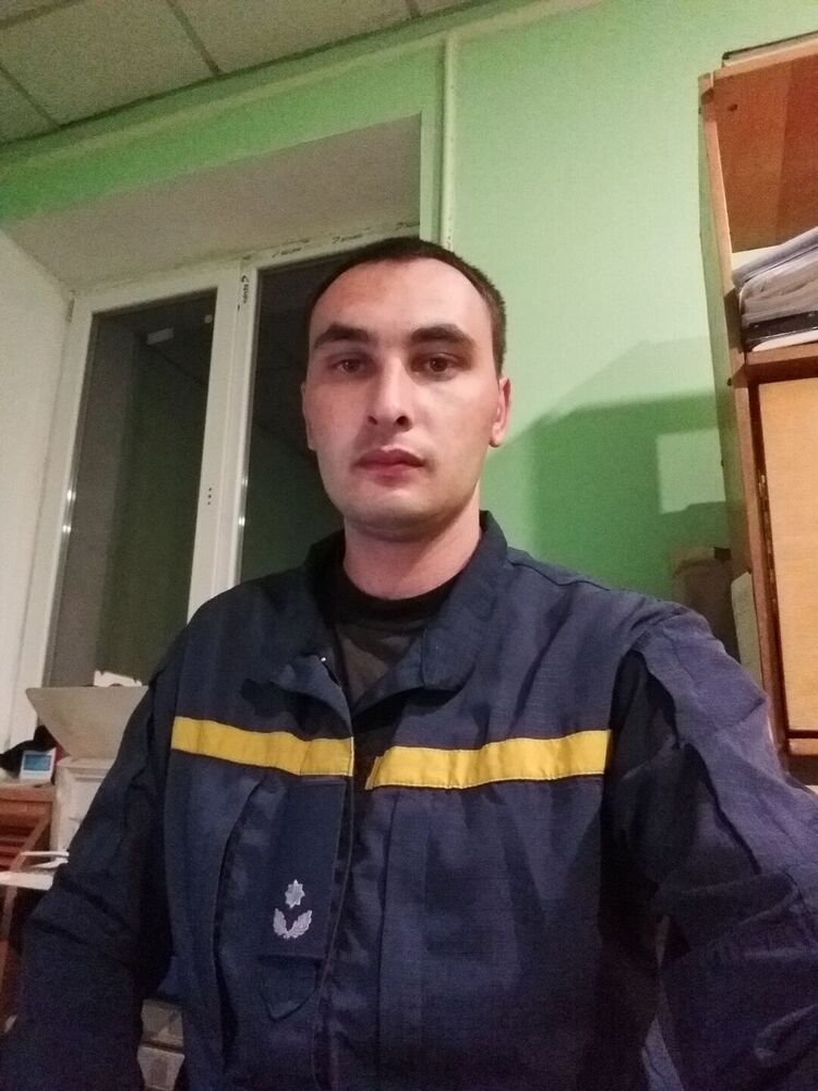  24231063  , 33 ,    