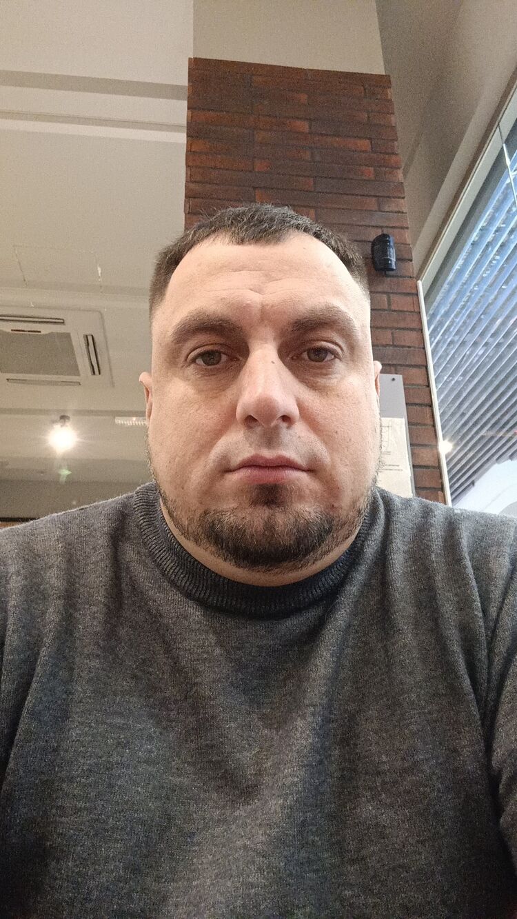  48273533  , 41 ,    