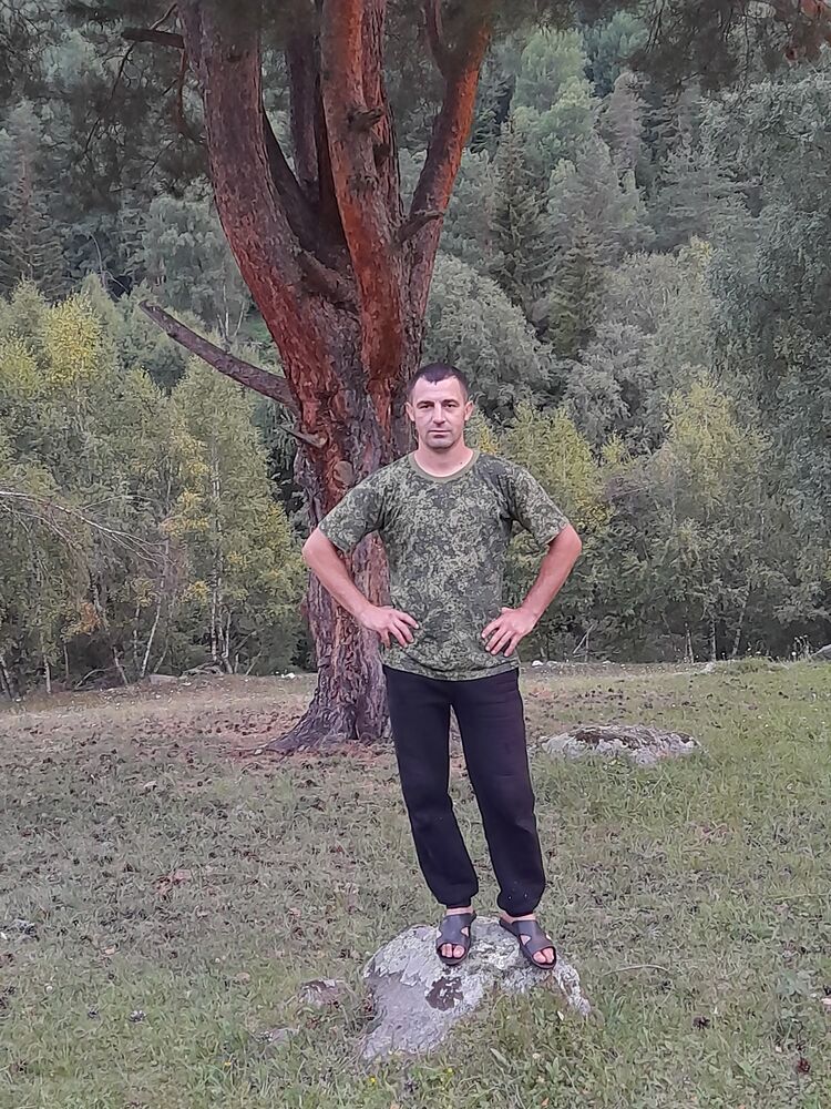  41851373  Ruslan, 38 ,    