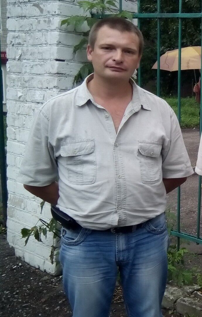  13723063  , 52 ,    