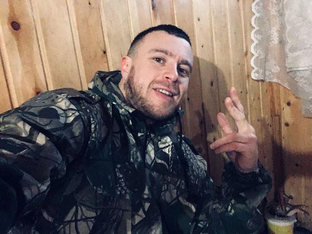  26077923  , 42 ,    -