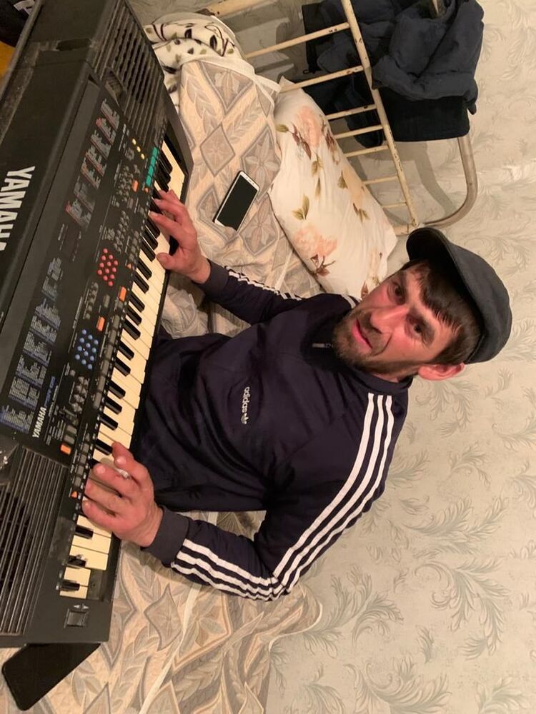 ���� 25761693 ������� ����, 37 ���, ���� ���������� � �������