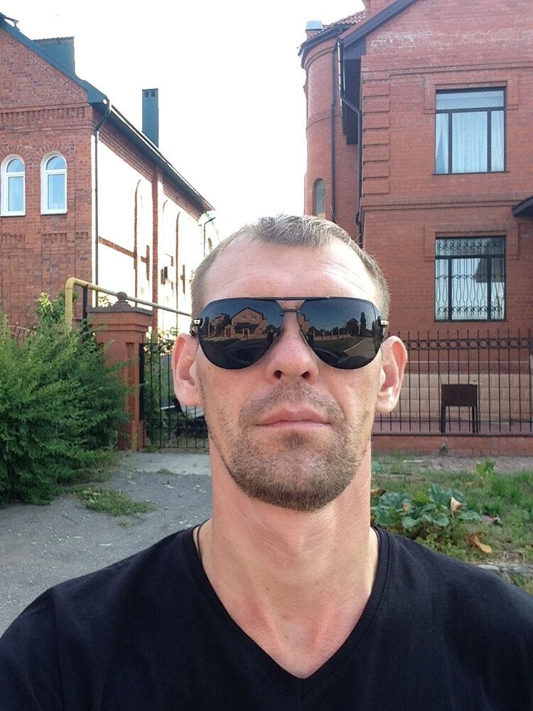  ,   Alex, 43 ,   ,   , c 