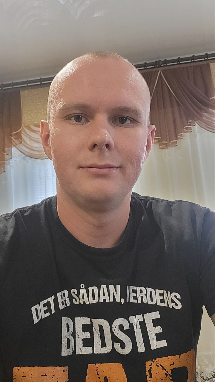  46768803  , 32 ,    