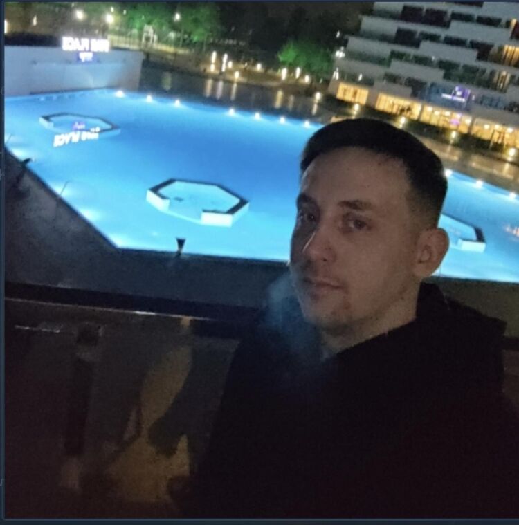  51901533  , 34 ,    