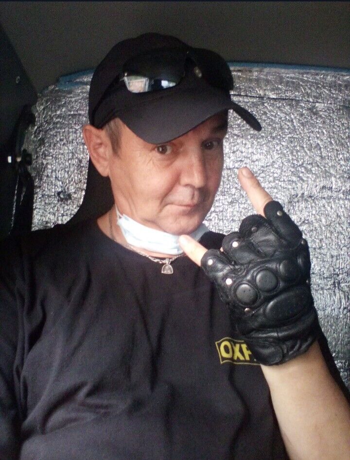  24288143  , 52 ,    