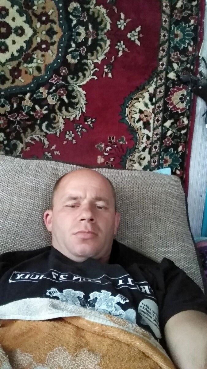  9742663  , 44 ,    