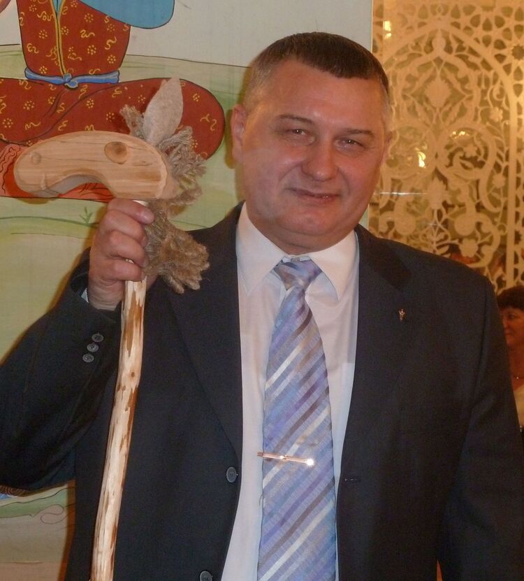  -,   , 62 ,  