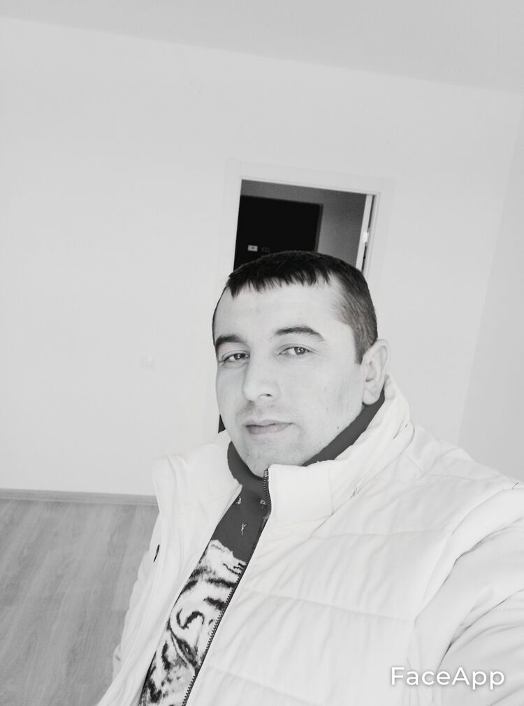 49025863  , 39 ,    