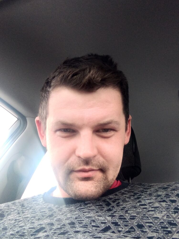  40964313  Pavel, 29 ,     