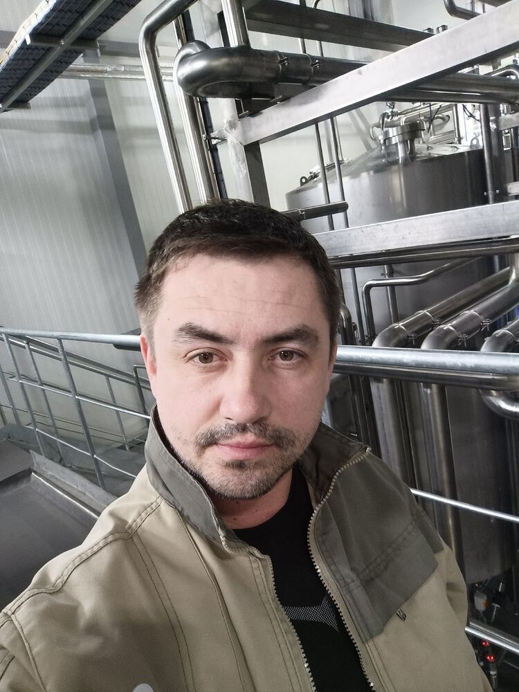  ,   Grigo, 41 ,   ,   , c 