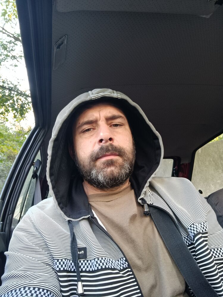  ,   Vano, 43 ,   c 