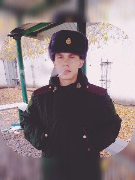  48543903  Nikolay, 20 ,    