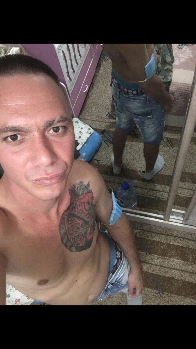  21906563  , 40 ,    