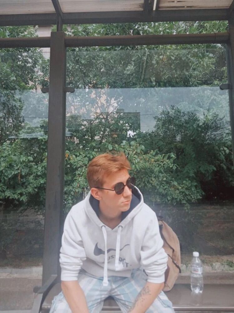  ,   Rodger, 25 ,   ,   