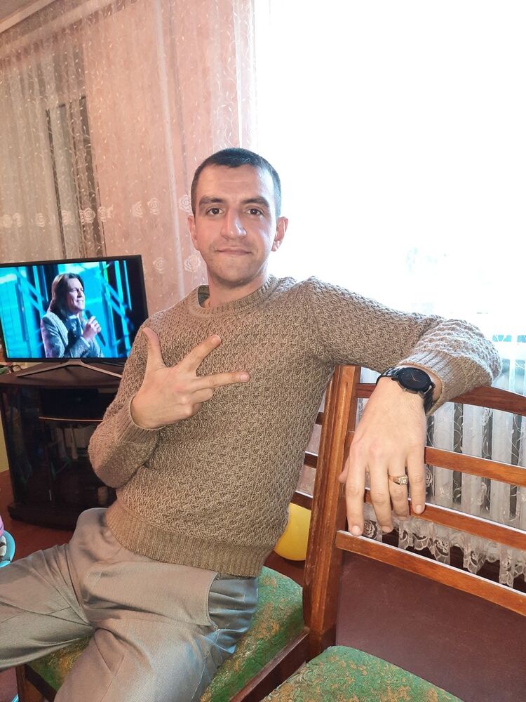 ���� 19840383 ������� �������, 37 ���, ���� ���������� � ����������