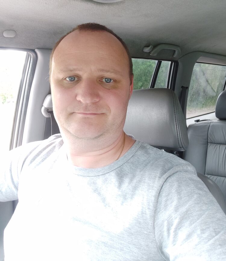  45030883  , 41 ,    