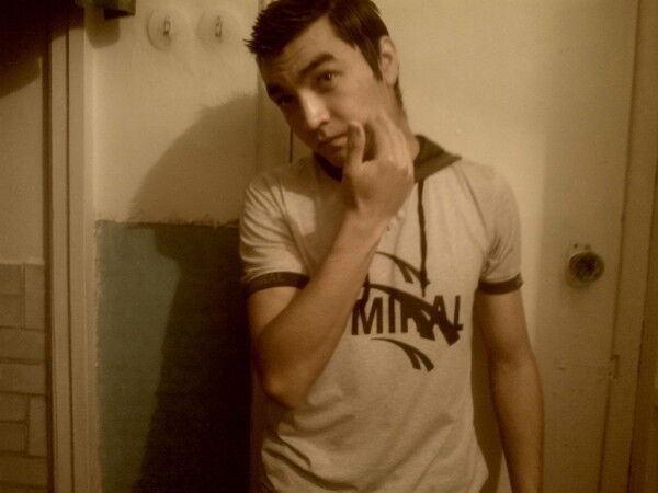  9235823  Arman, 35 ,    