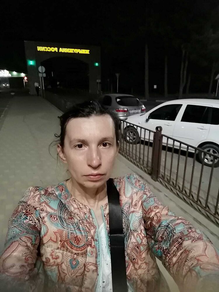  53068503  , 45 ,    