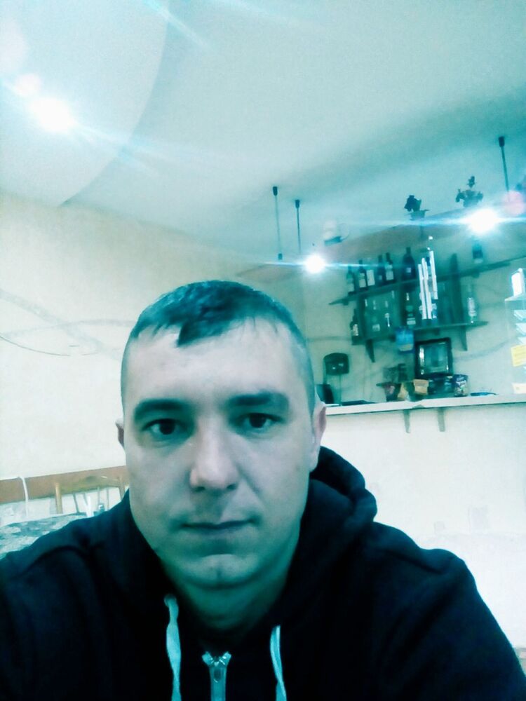  12233003  Victor, 36 ,    