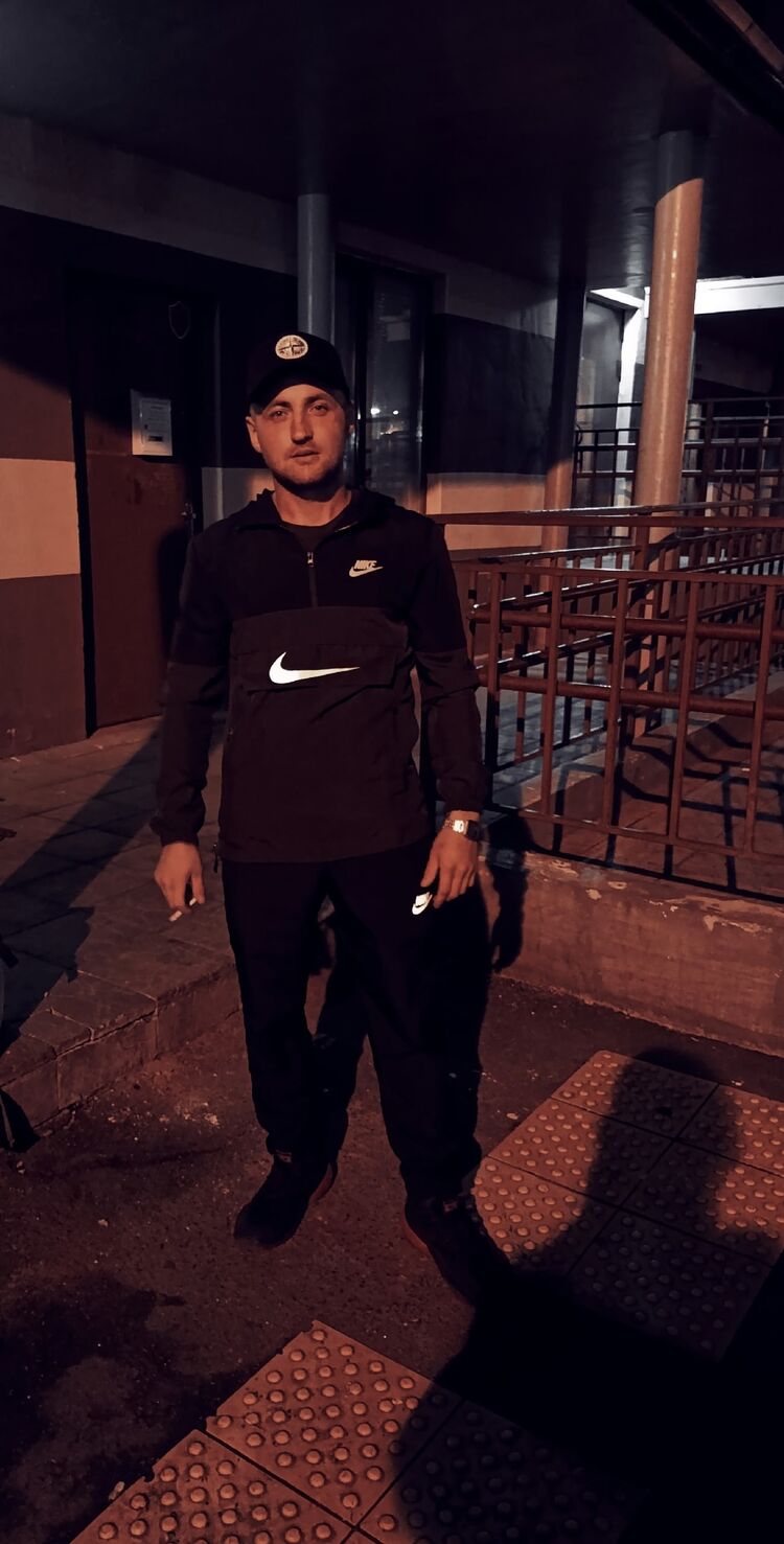  54451813  , 31 ,    -