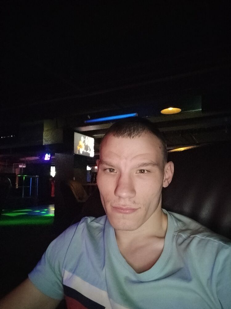  49532133  , 25 ,    
