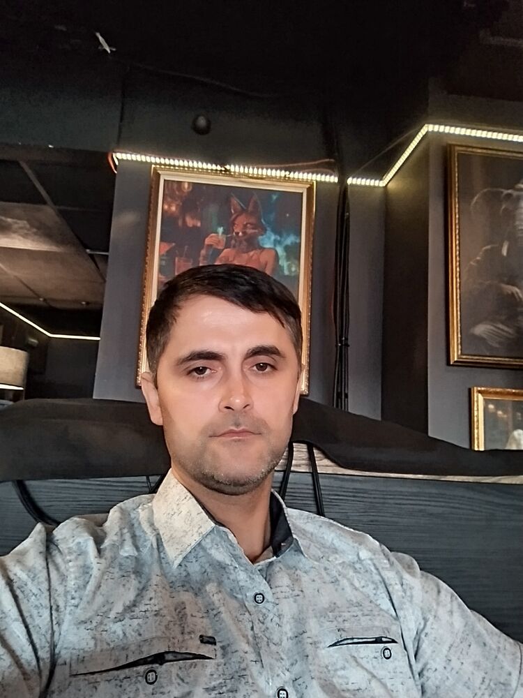  53021083  , 37 ,    