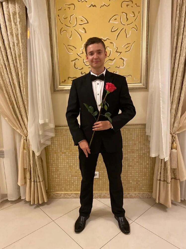  ,   Ivan, 25 ,   , 