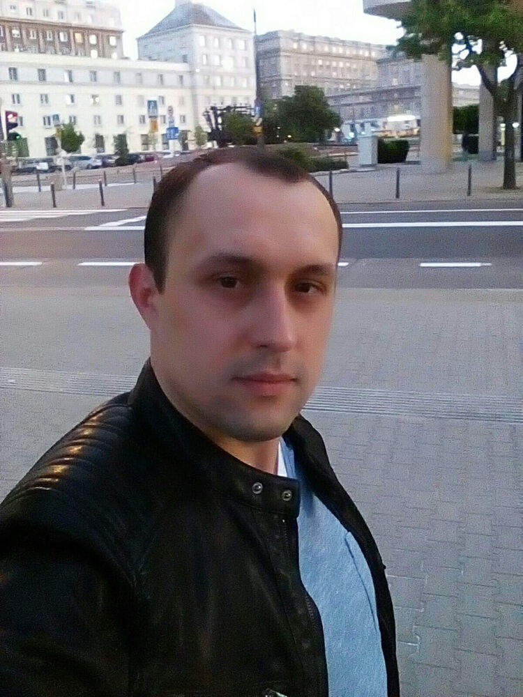  Warszawa,   Max, 36 ,   ,   