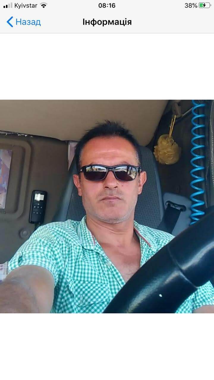  53784353  Umit, 46 ,    