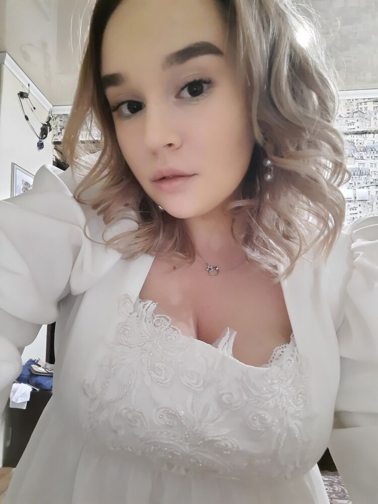  27455613  Malena, 23 ,    Alanya