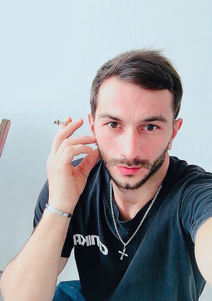  35002233  Nikola, 30 ,     