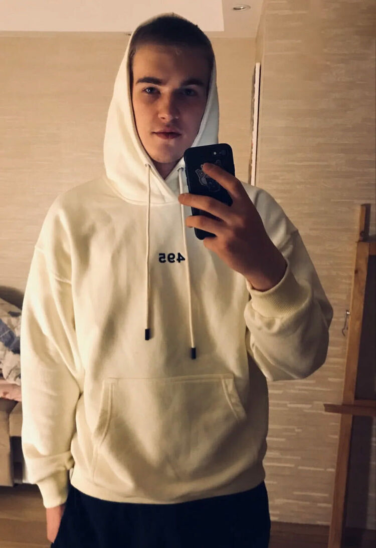  27010533  Sergey, 26 ,    -