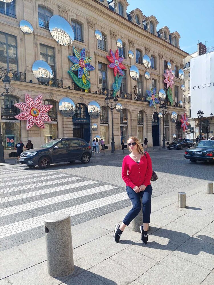 ���������� ����, ���� ������� Mila, 50 ���, ������������ 