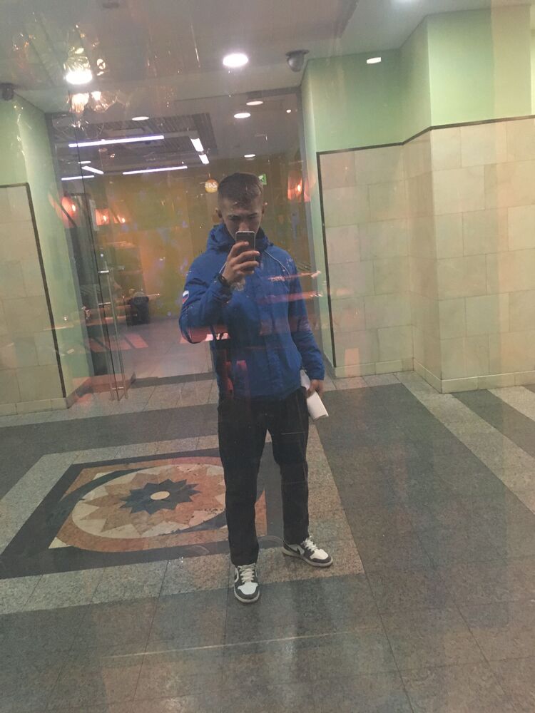  38813703  , 21 ,    -