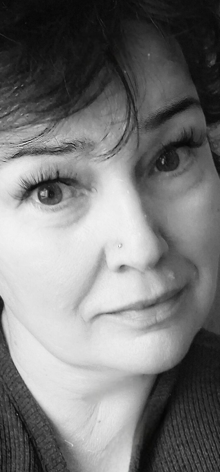  51903213  Kristi, 53 ,    