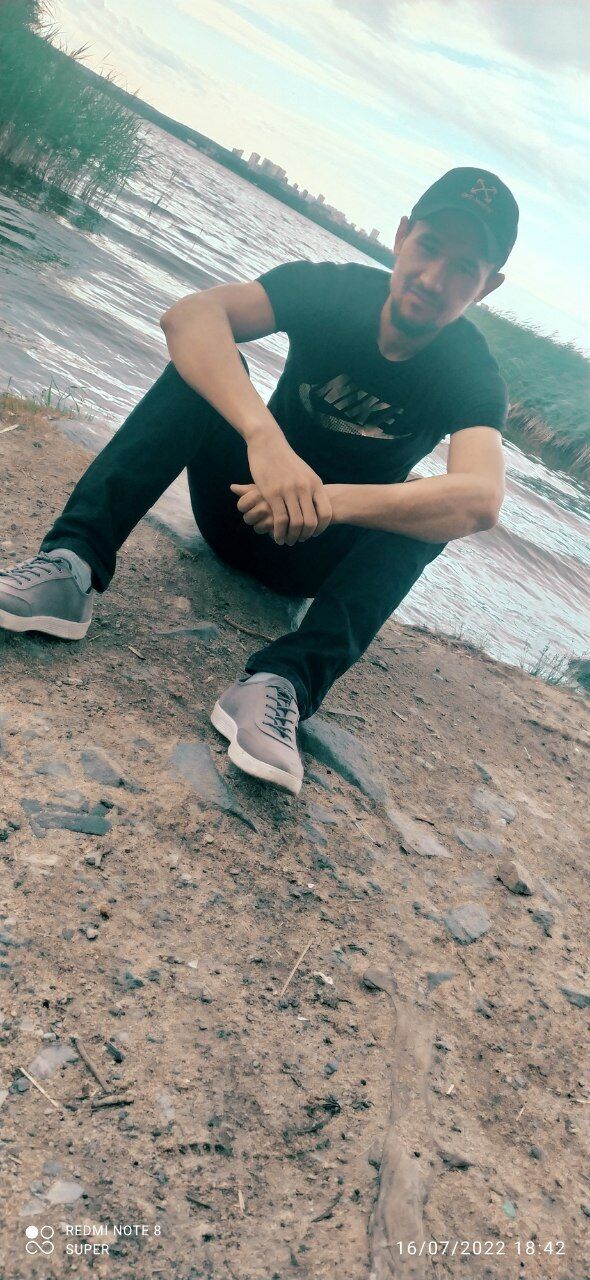  ,   Shaxrizod, 32 ,   ,   