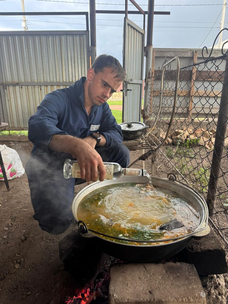 ���� 56128093 ����� ������, 24 ����, ���� ���������� � �����-����������