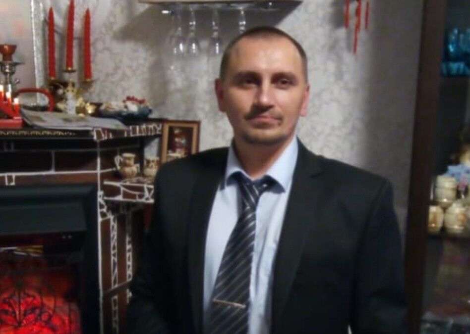  -,   Denis, 41 ,   ,   , c 