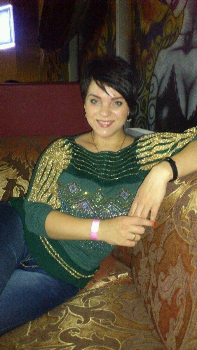  ,   Yana, 38 ,   