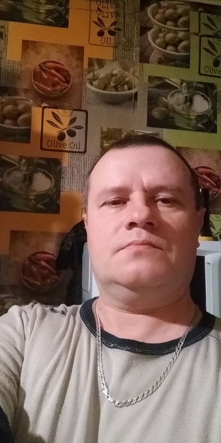  31848973  , 48 ,    
