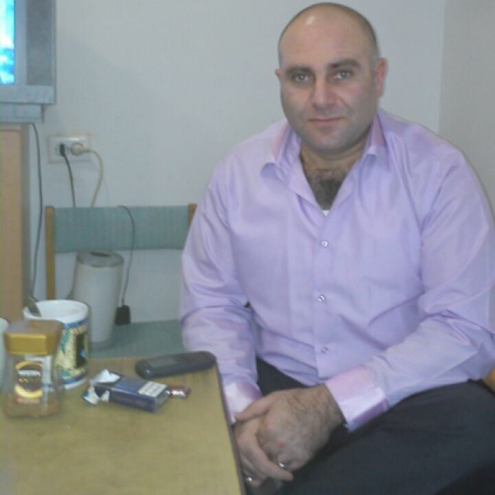  ,   Edgar, 44 ,     , c 
