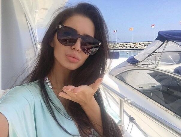  7572303  Yulya, 32 ,    