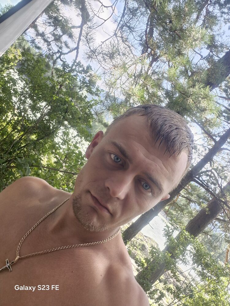  48688203  Evgeny, 29 ,    