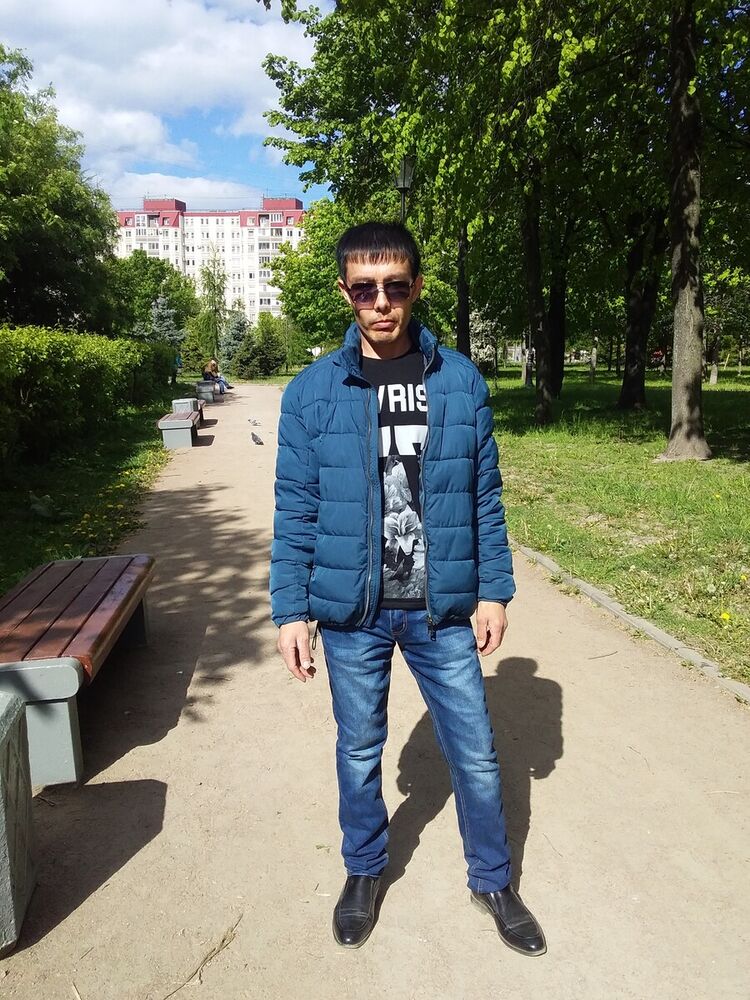  20822923  Sherbek, 41 ,    -