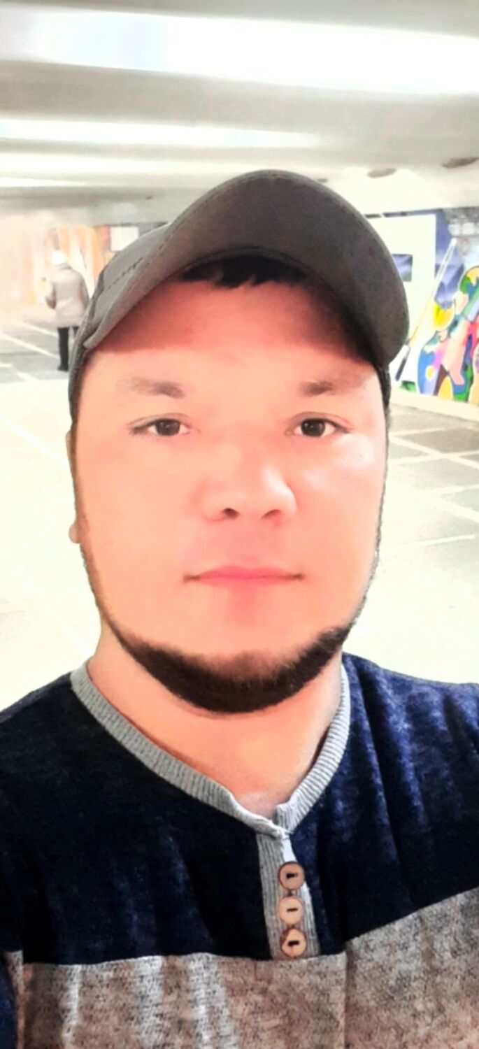  ,   Alish, 34 ,   ,   