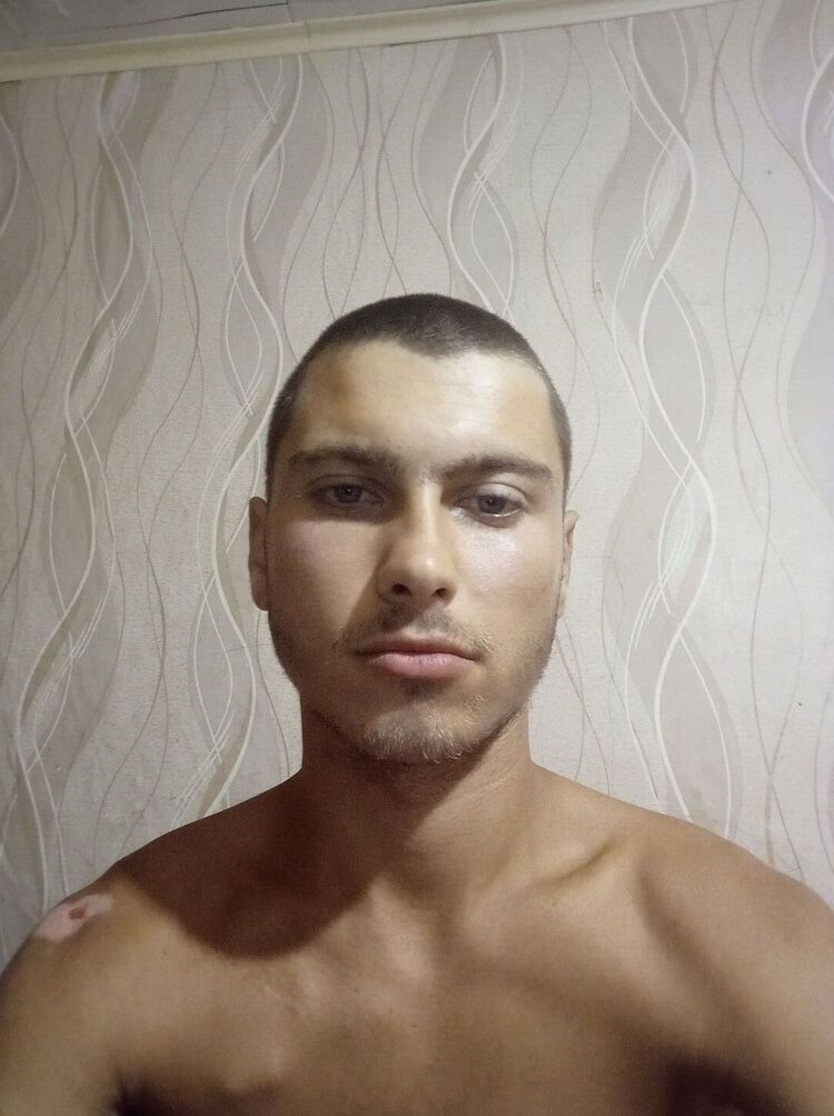  37179003  , 23 ,    