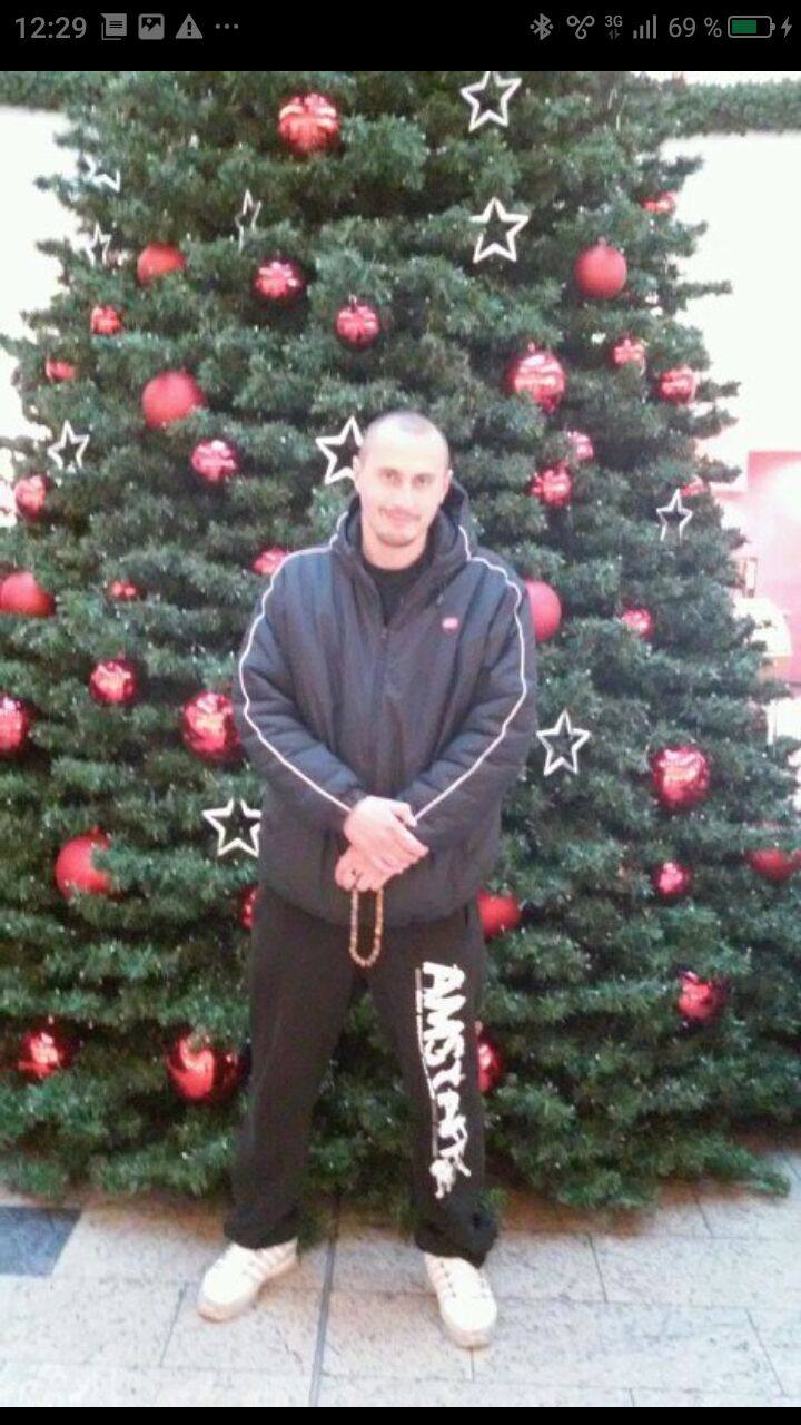  ,   Ryslan, 43 ,   ,   , c , 