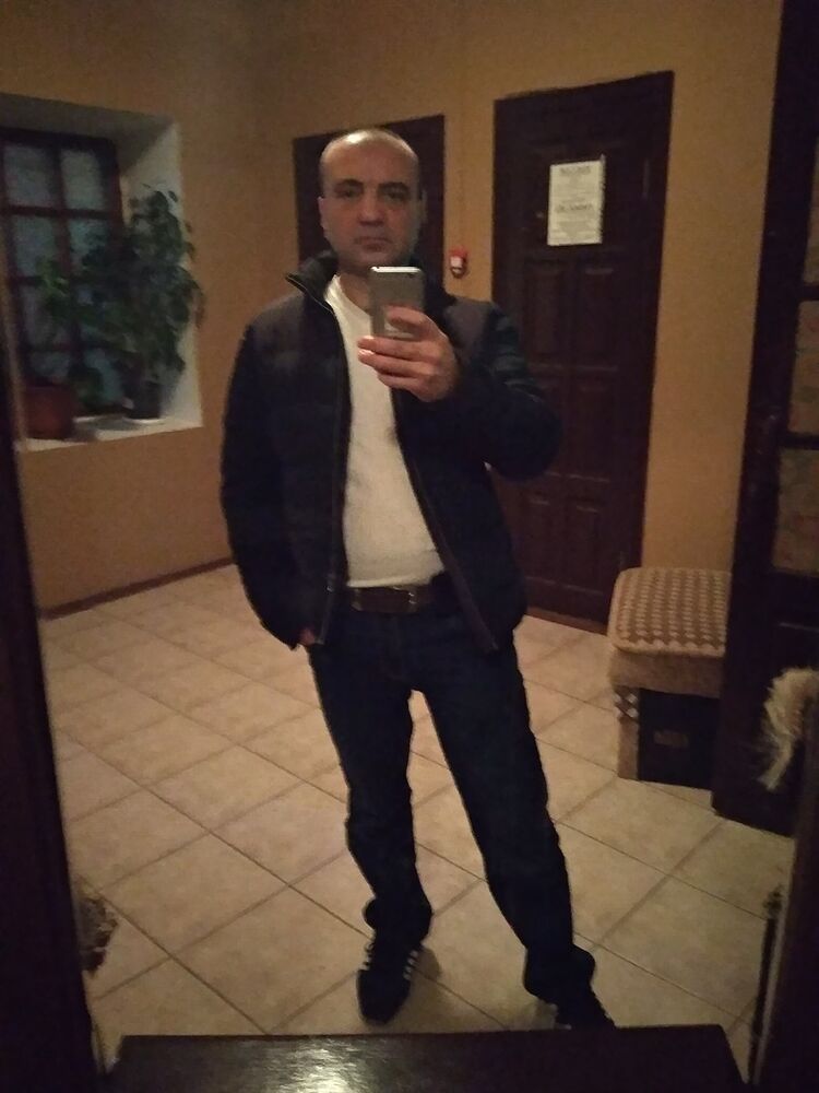  15863993  , 48 ,    