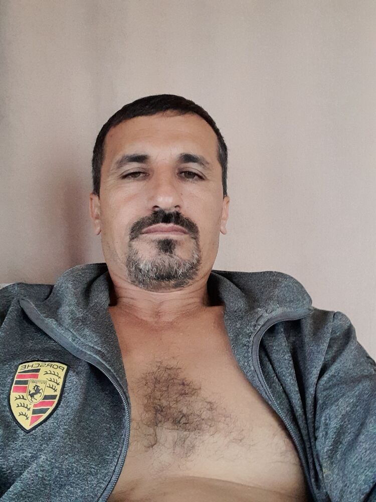  37126573  Baris, 48 ,    